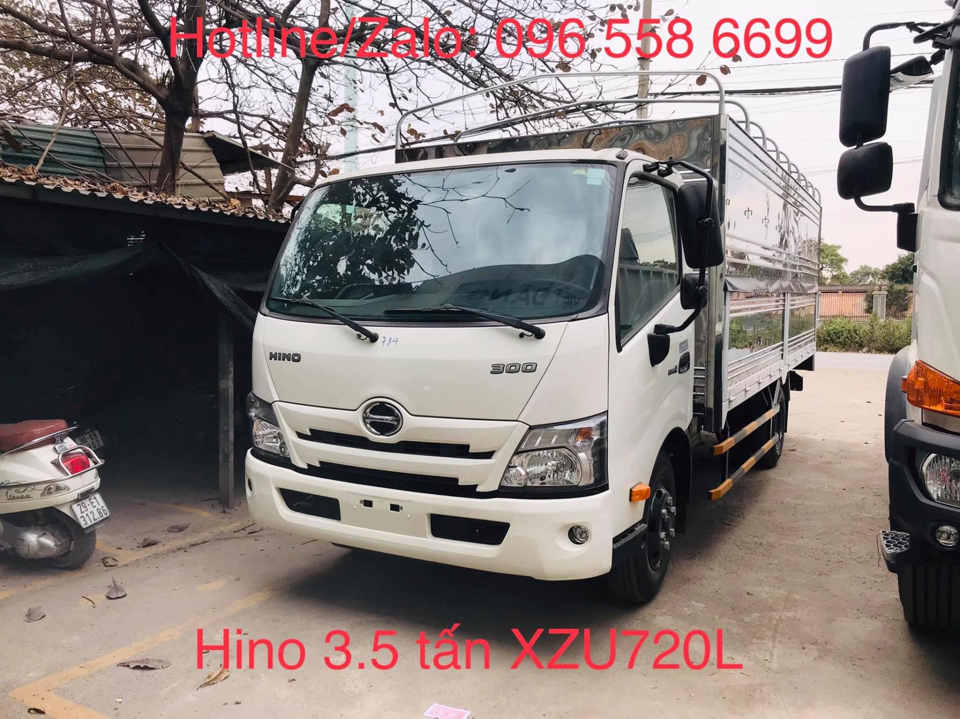 XE TẢI HINO XZU720L THÙNG MUI BẠT